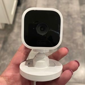 On blink mini camera with charger